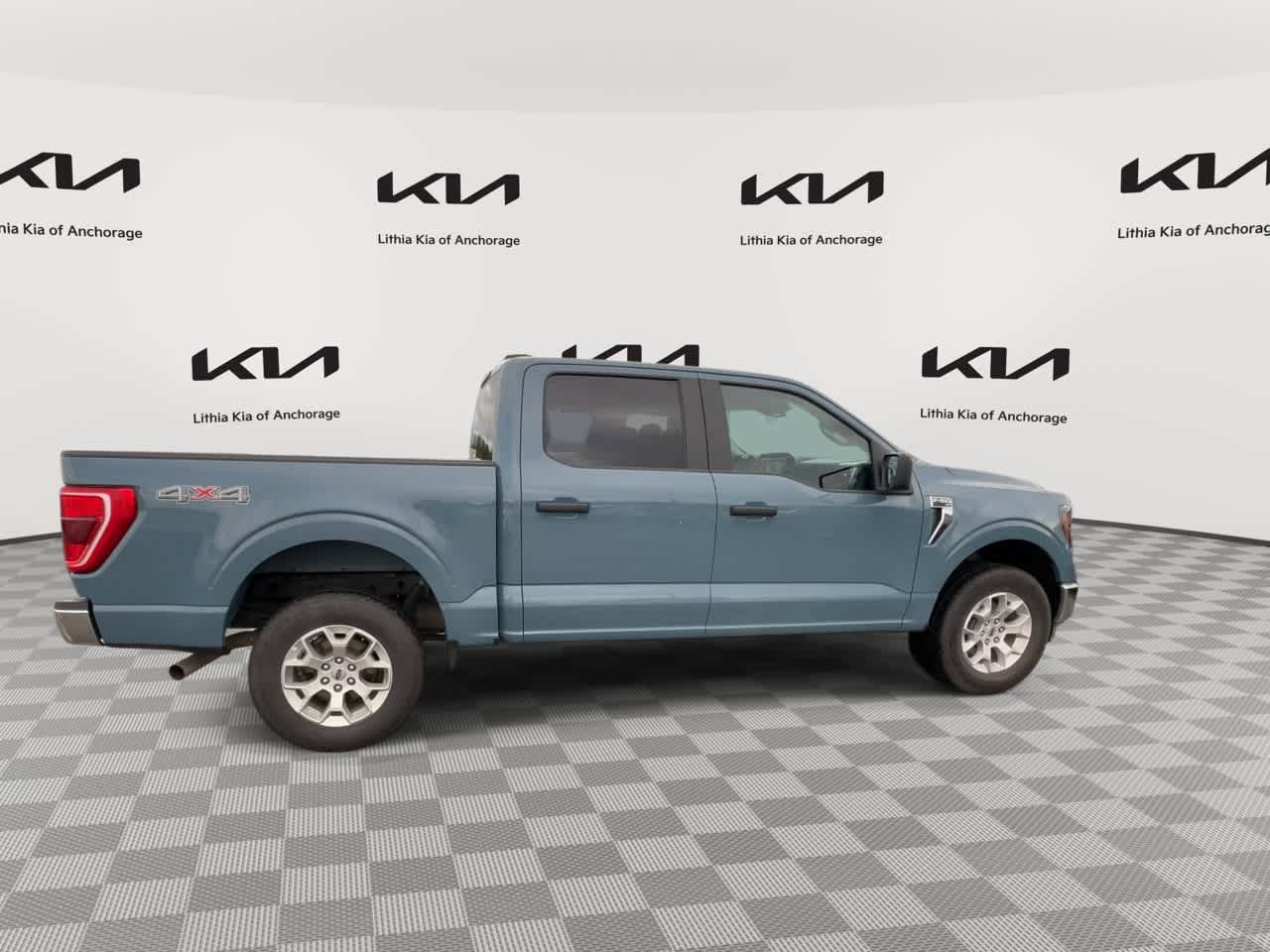 Used 2023 Ford F150 XLT AWD/4WD image 9