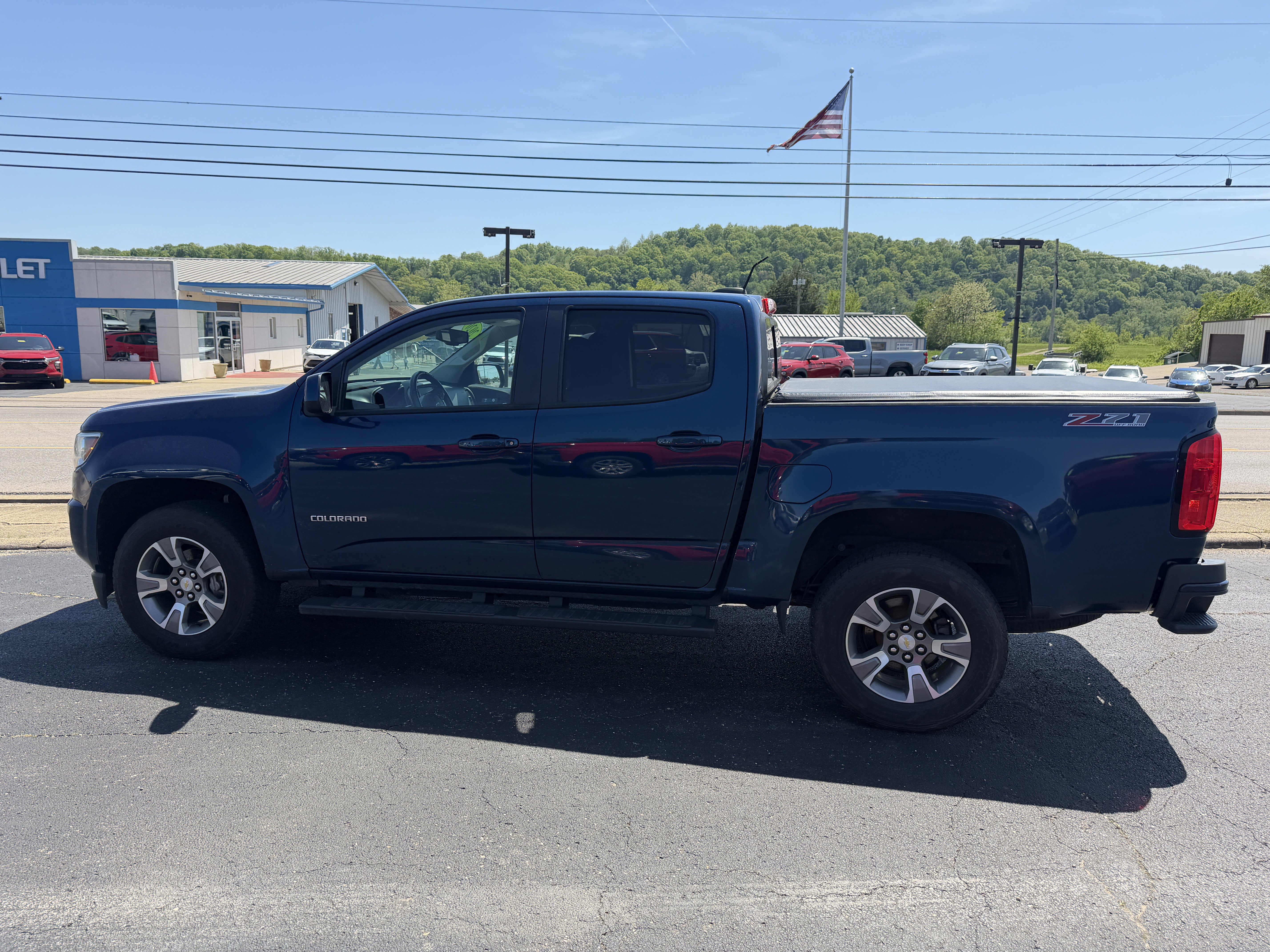 Used 2020 Chevrolet Colorado Z71 AWD/4WD image 5
