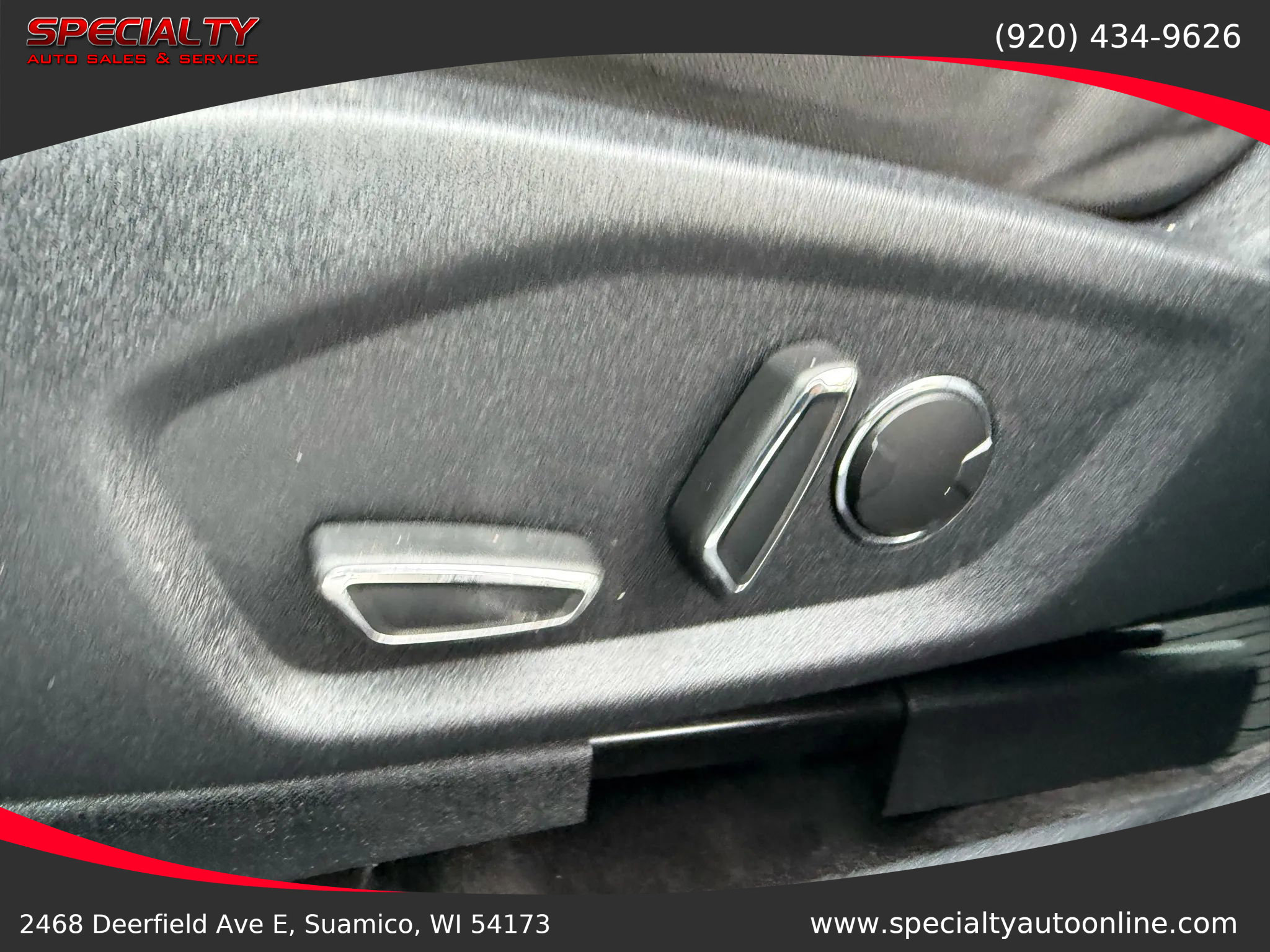 Used 2020 Ford Fusion SE image 25