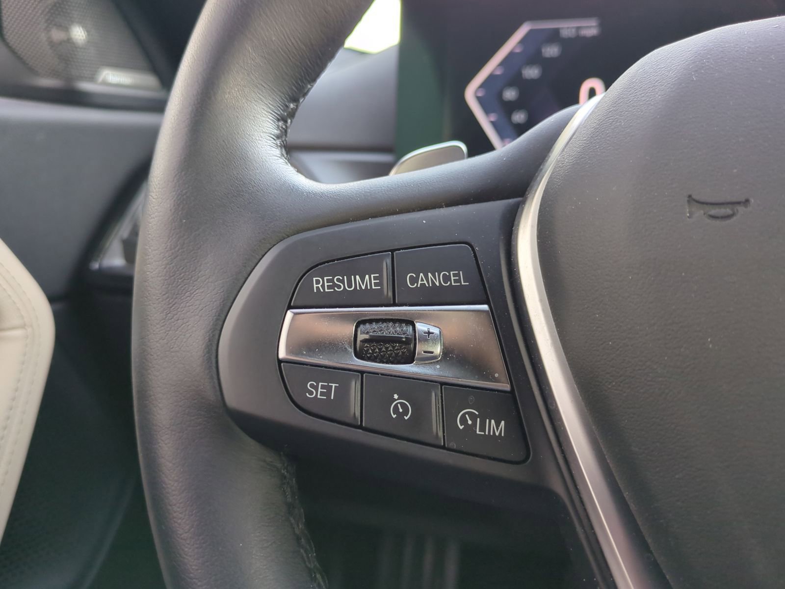 Certified 2023 BMW 230i Coupe w/ Premium Package image 19