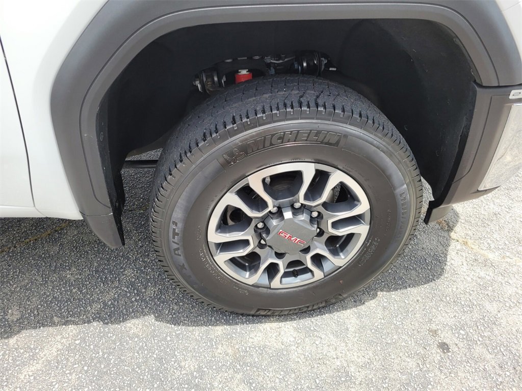 Certified 2024 GMC Sierra 2500 SLE w/ X31 Off-Road Package image 11