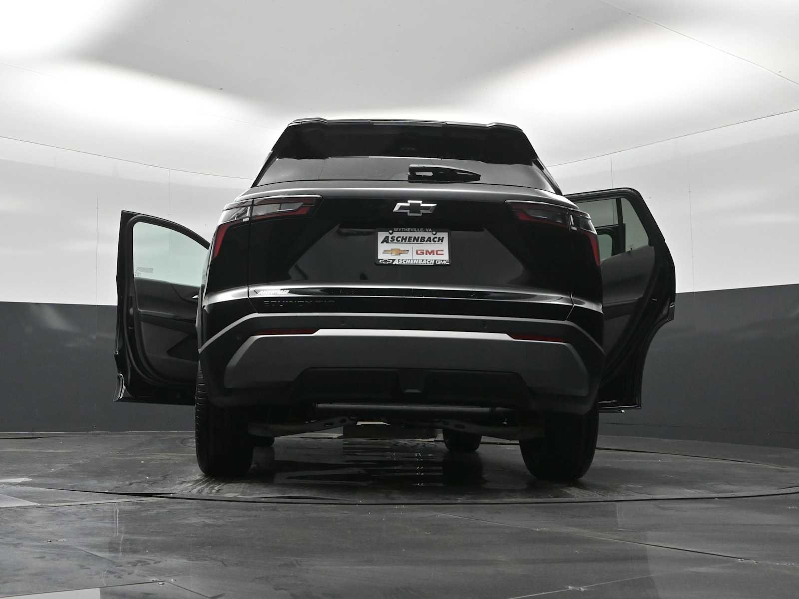 New 2026 Chevrolet Equinox LT AWD/4WD image 30