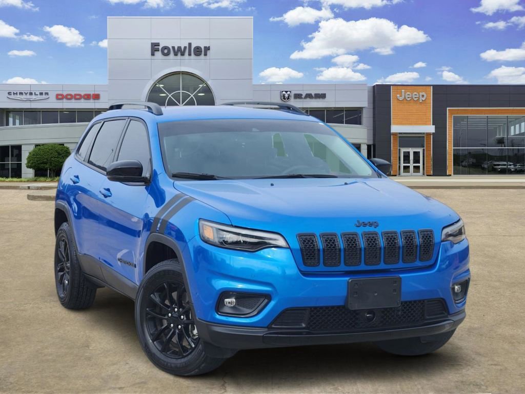 Used 2023 Jeep Cherokee Altitude Lux