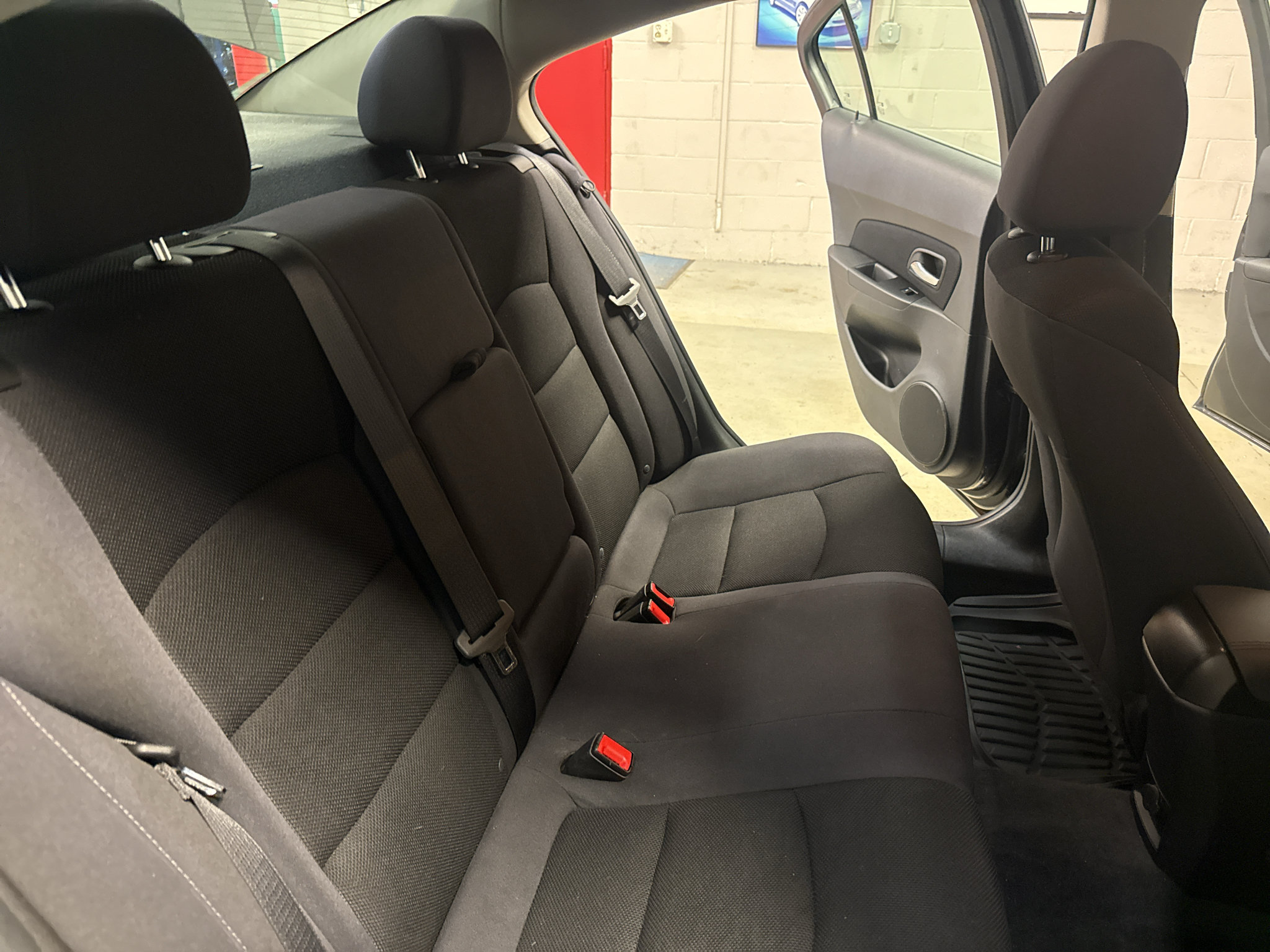 Used 2014 Chevrolet Cruze LT w/ RS Package FWD image 18