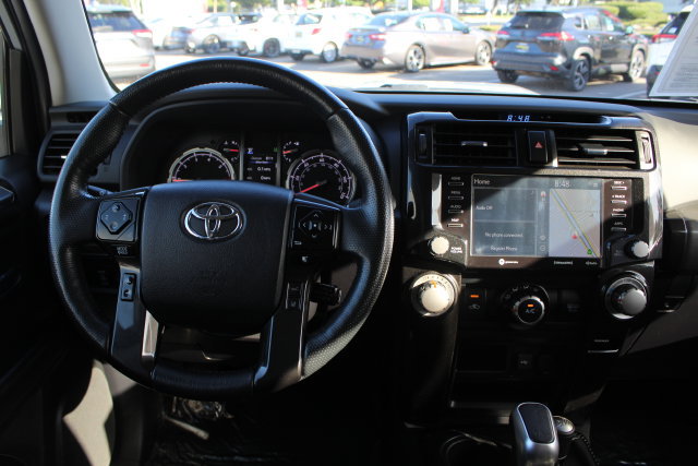 Certified 2024 Toyota 4Runner TRD Off-Road Premium w/ Moonroof Package AWD/4WD image 41