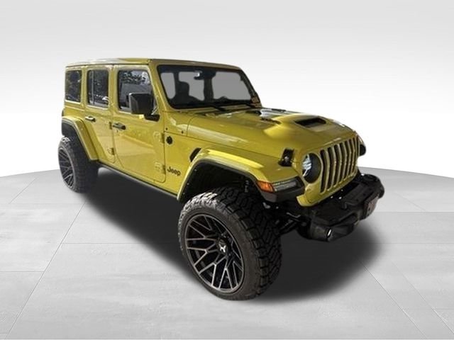 Used 2022 Jeep Wrangler Unlimited Rubicon w/ Trailer Tow Package AWD/4WD image 3