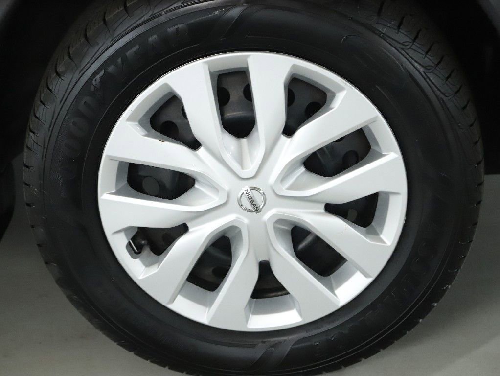 Used 2020 Nissan Rogue S AWD/4WD image 10