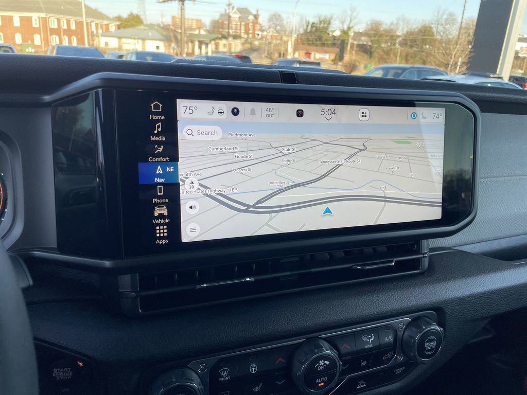 Used 2024 Jeep Gladiator Willys image 13