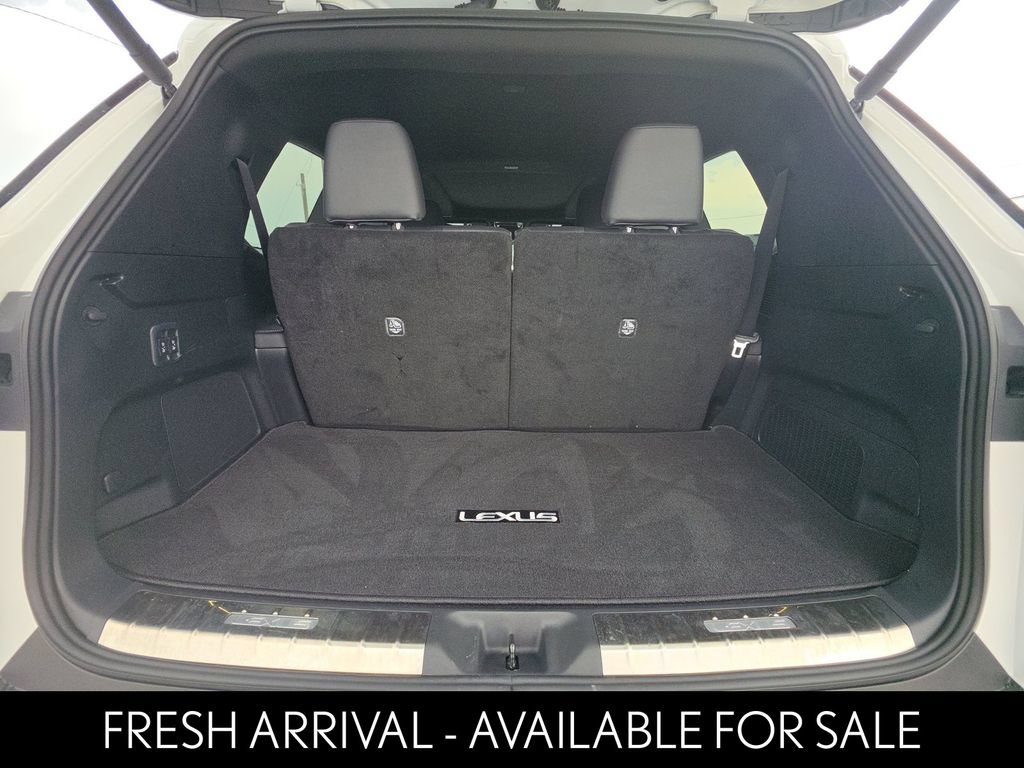 Used 2025 Lexus TX 350 FWD w/ Technology Package image 16