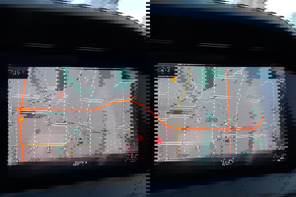 Used 2019 Mercedes-Benz S 560 Sedan w/ AMG Line Exterior image 54