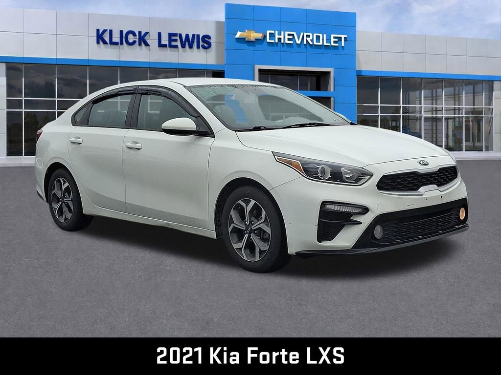Used 2021 Kia Forte LXS image 1