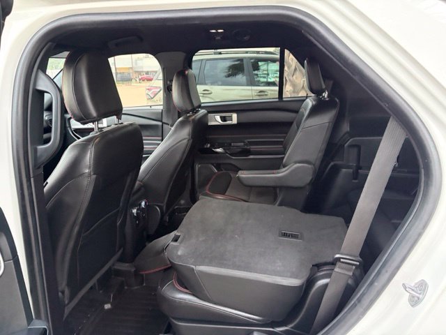 Used 2022 Ford Explorer ST-Line w/ Class IV Trailer Tow Package RWD image 12