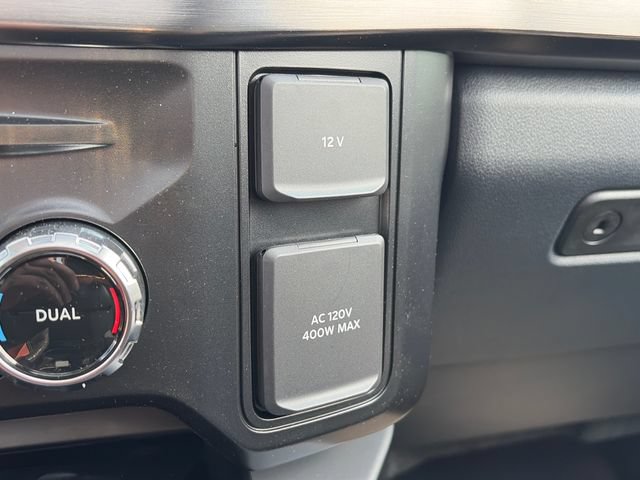 New 2026 Ford F250 Lariat w/ Black Appearance Package AWD/4WD image 25