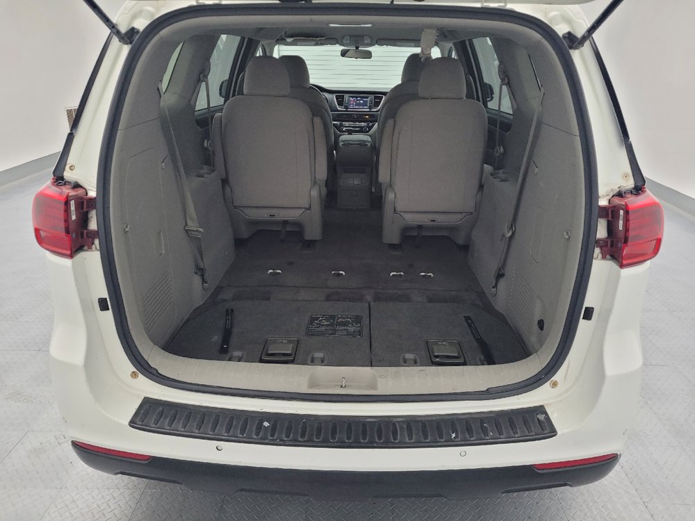 Used 2020 Kia Sedona L FWD image 29