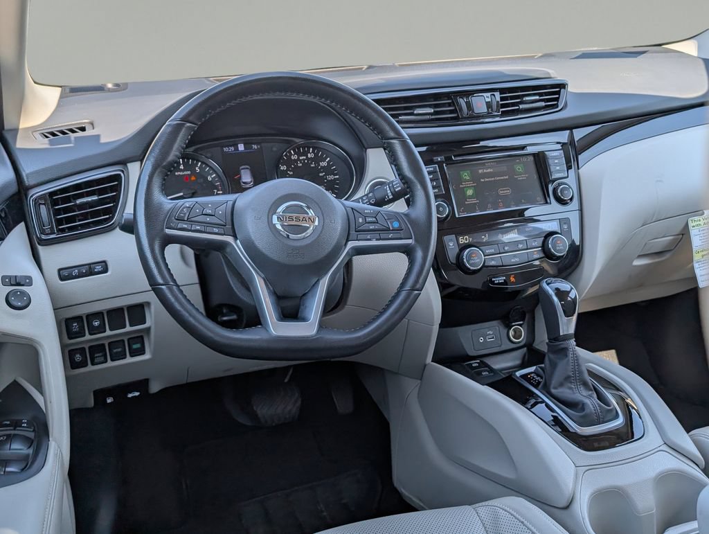 Used 2022 Nissan Rogue Sport SL AWD/4WD image 11