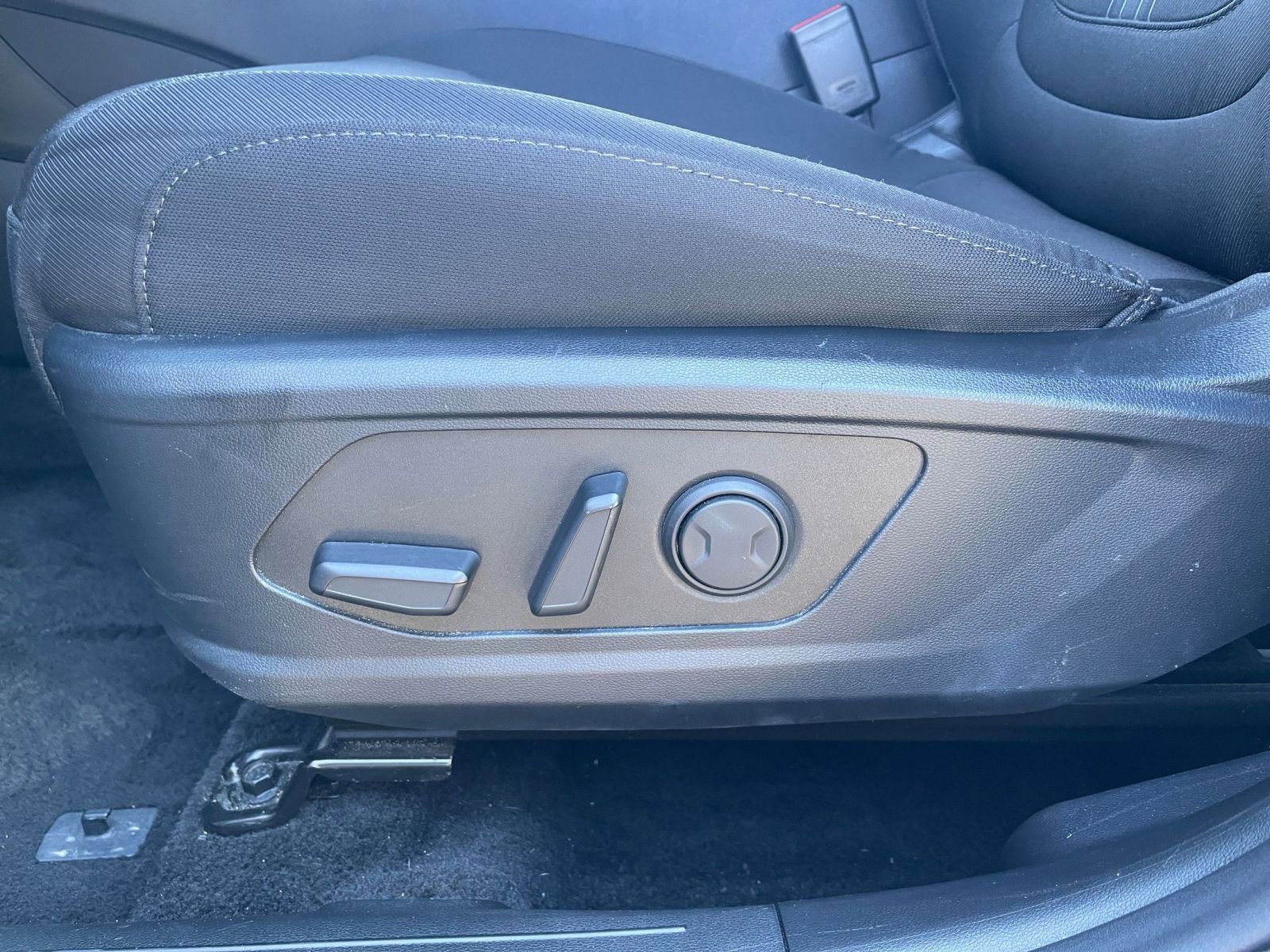 Used 2025 Hyundai Tucson SEL FWD image 23