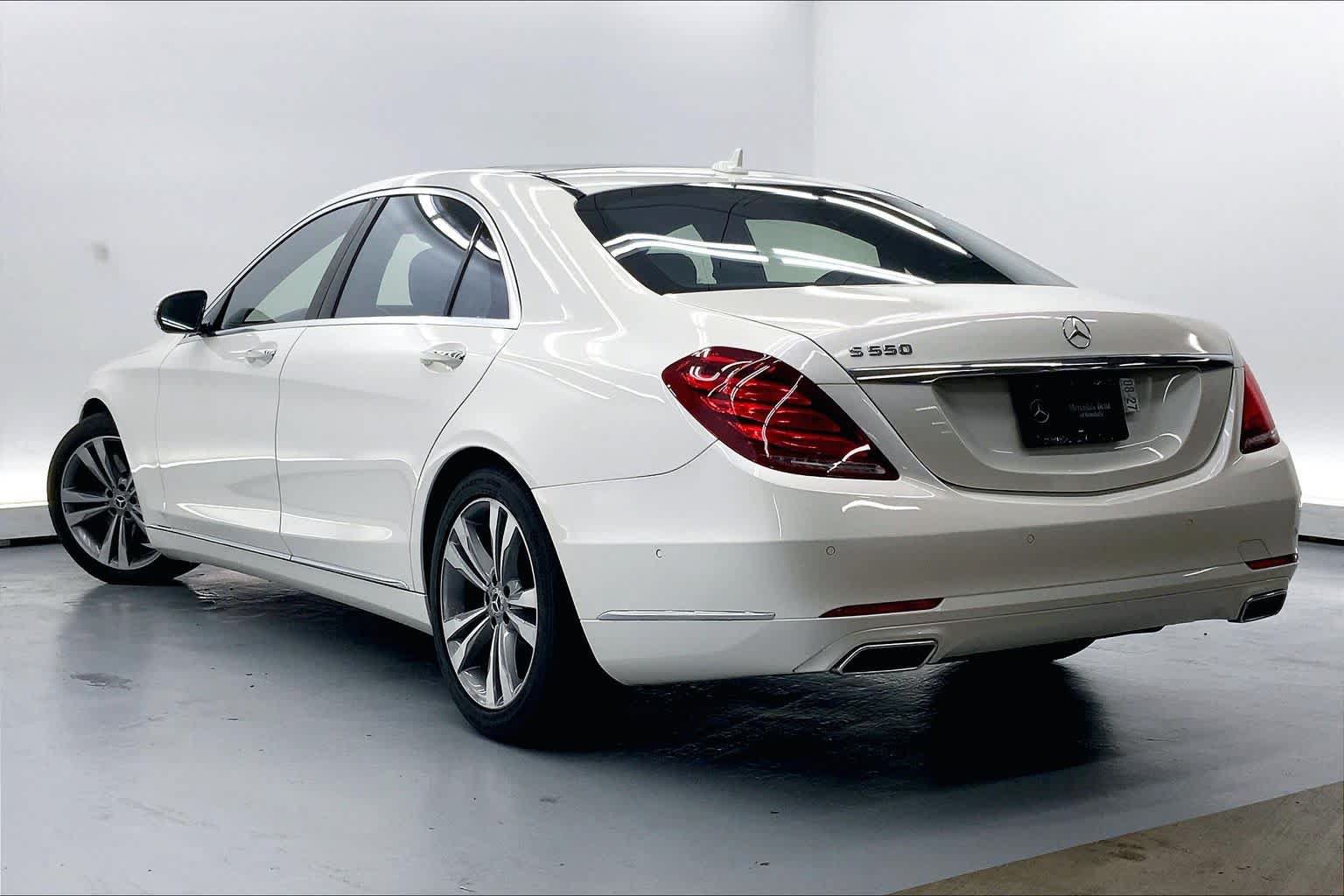 Used 2017 Mercedes-Benz S 550 Sedan image 2