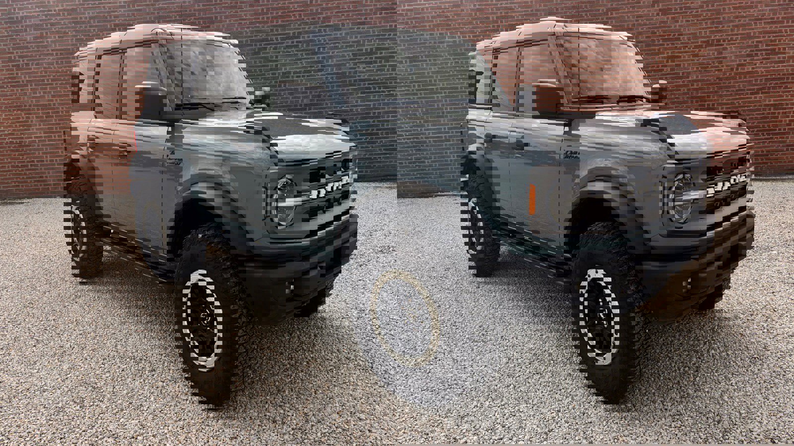 Certified 2023 Ford Bronco Big Bend w/ Sasquatch Package image 1