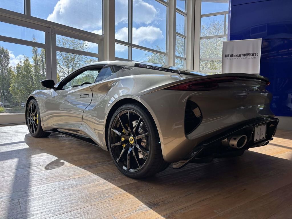 New 2025 Lotus Emira image 4