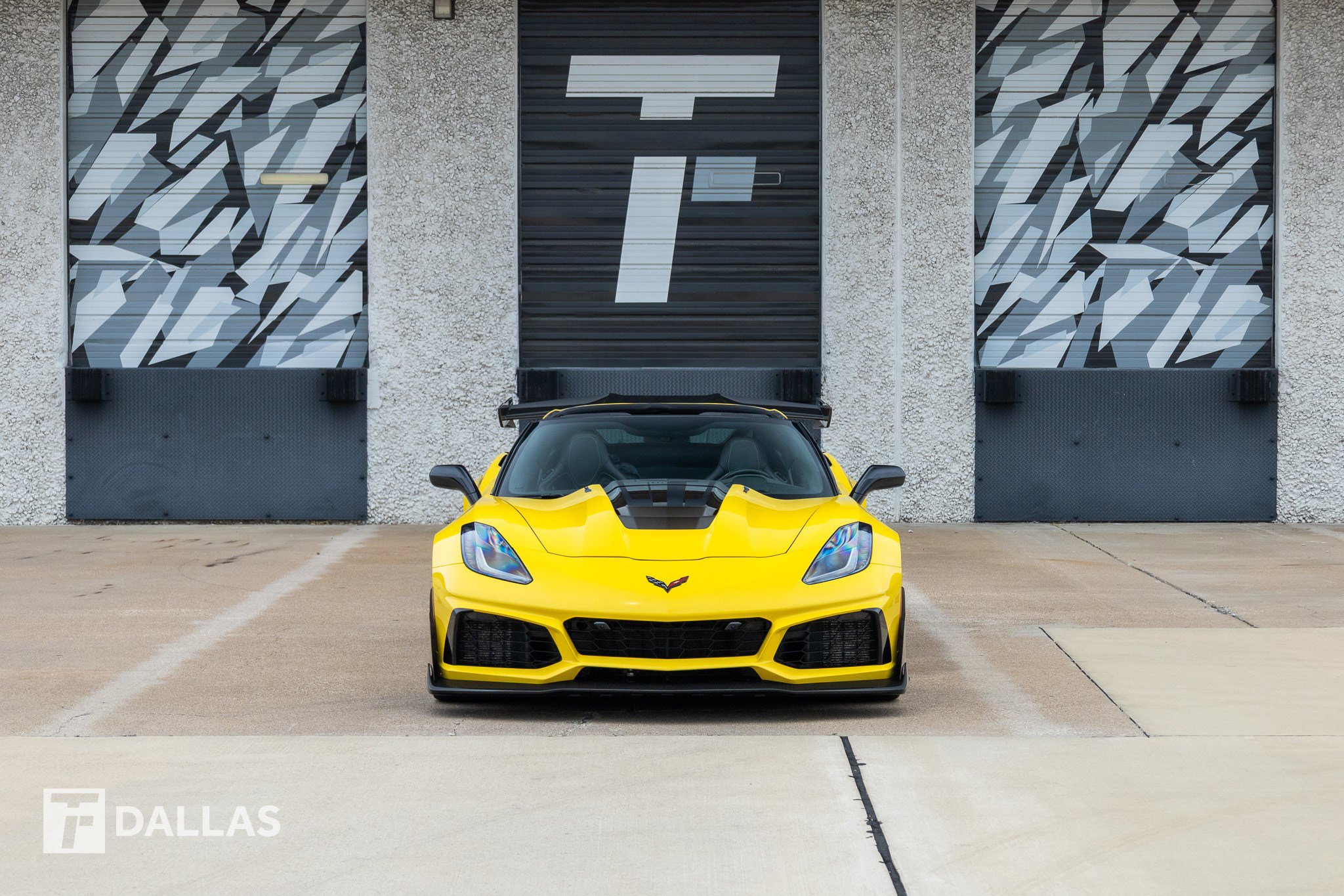 Used 2019 Chevrolet Corvette ZR1 RWD image 3
