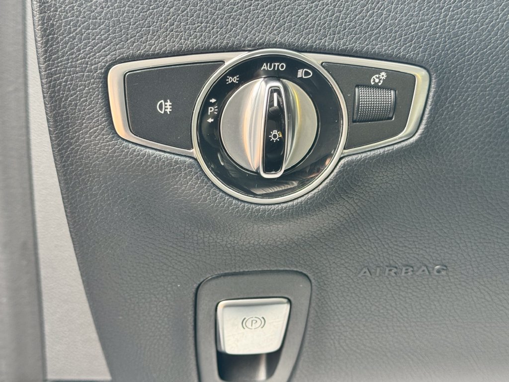 Used 2020 Mercedes-Benz E 450 4MATIC Sedan image 33