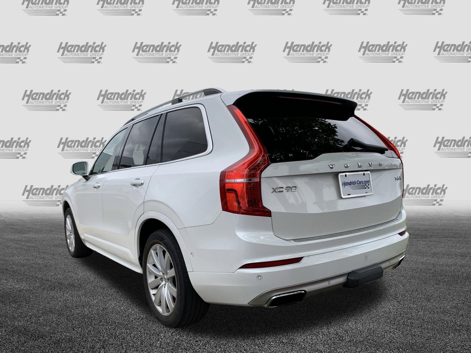 Used 2019 Volvo XC90 T6 Momentum w/ Advanced Package AWD/4WD image 8