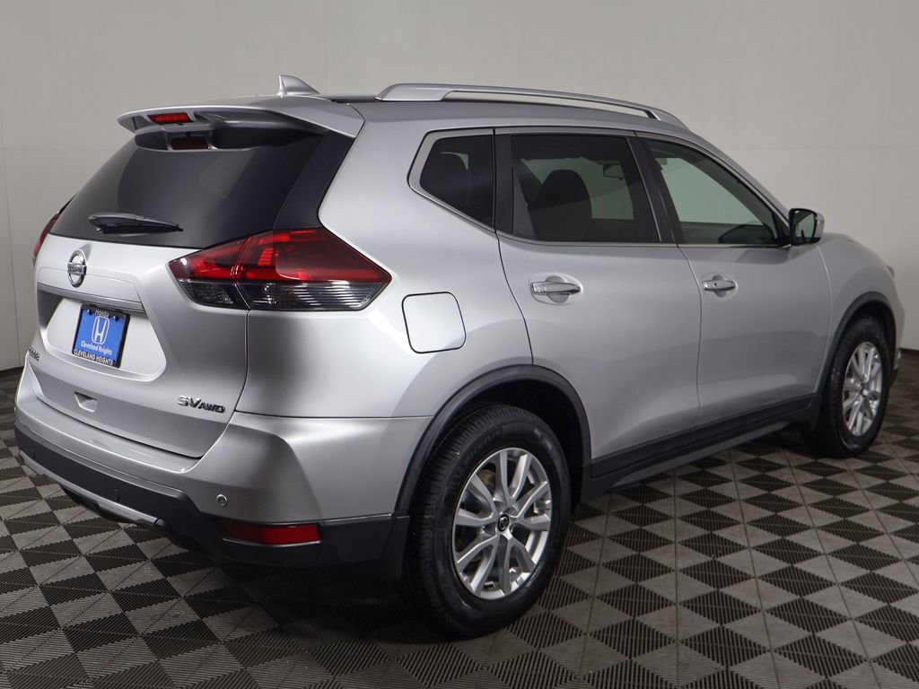 Used 2019 Nissan Rogue SV AWD/4WD image 8