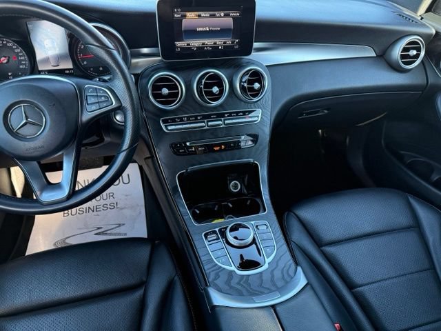 Used 2018 Mercedes-Benz GLC 300 4MATIC image 20