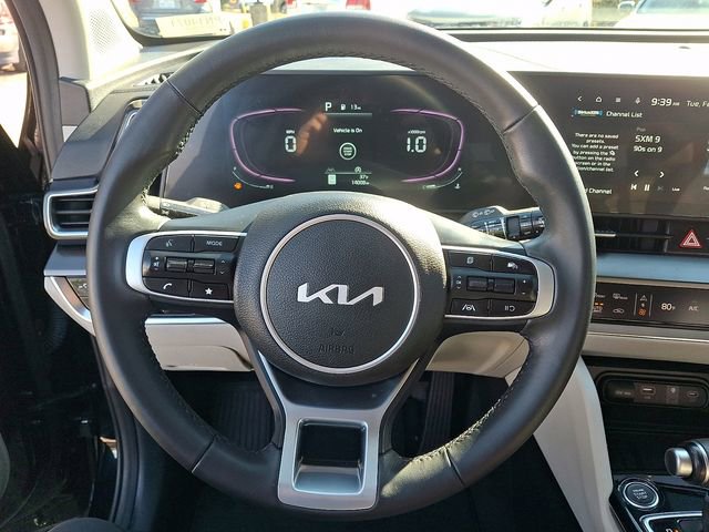 Certified 2025 Kia Sportage EX image 20