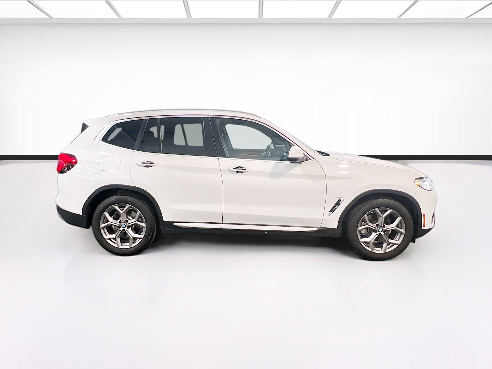 Used 2023 BMW X3 sDrive30i w/ Convenience Package w/ZPA RWD image 25