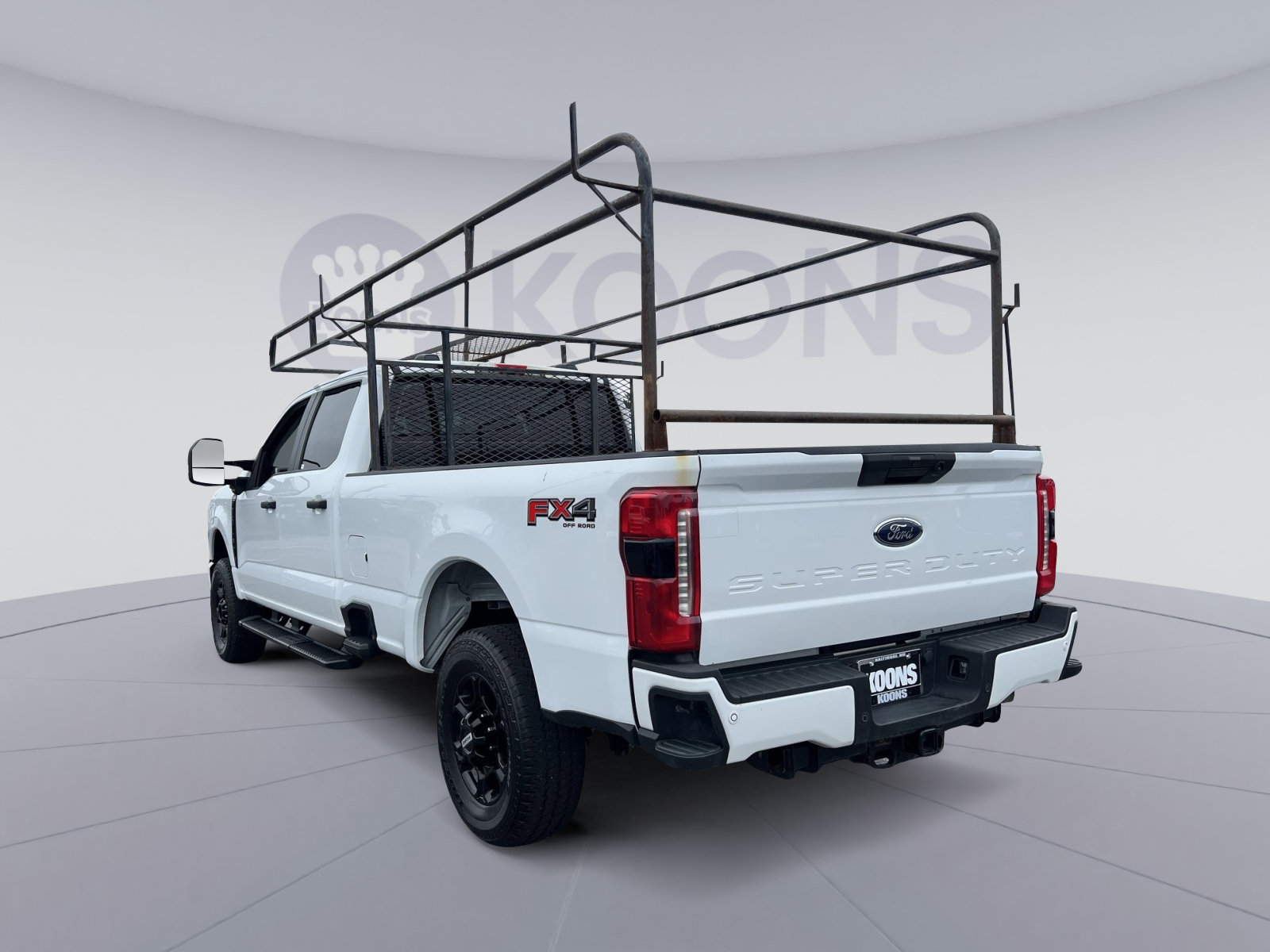 Used 2024 Ford F250 XL w/ STX Appearance Package AWD/4WD image 4