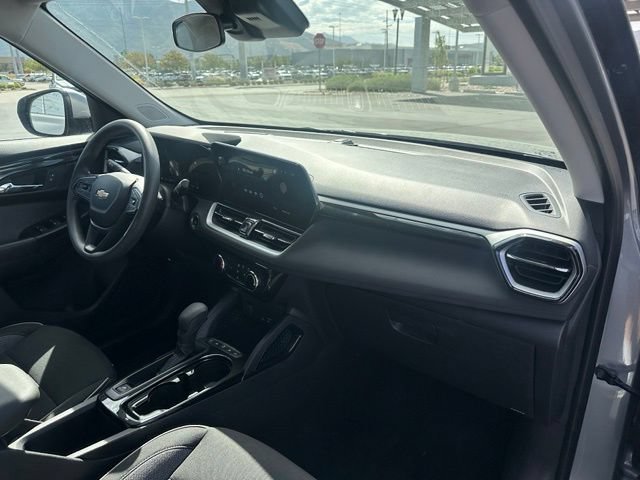 Certified 2026 Chevrolet TrailBlazer LT AWD/4WD image 33