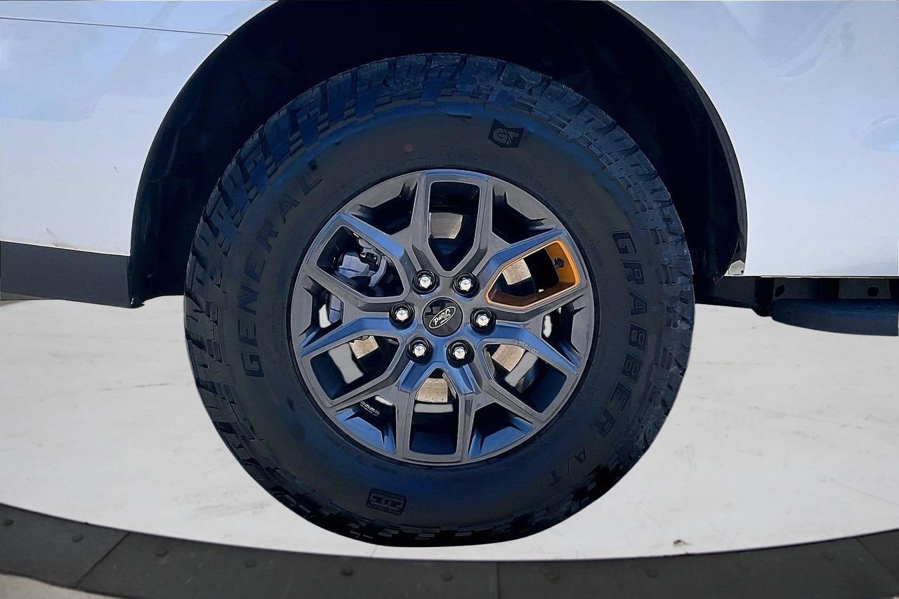 Used 2025 Ford Expedition Tremor image 39