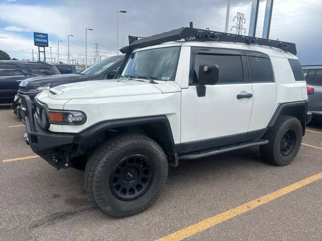 Used 2012 Toyota FJ Cruiser 4WD w/ Upgrade Pkg image 2