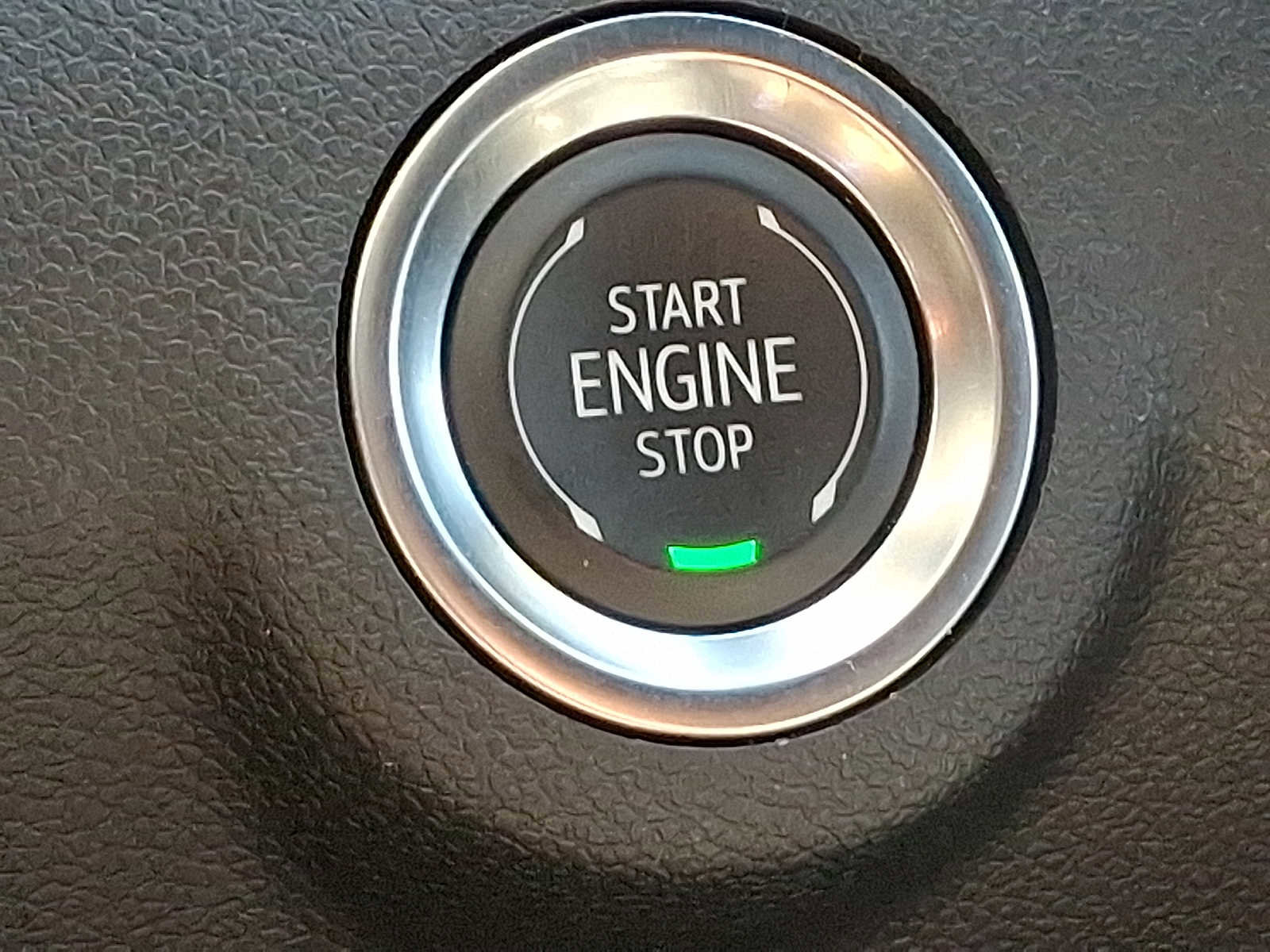 Used 2025 GMC Terrain Elevation image 23