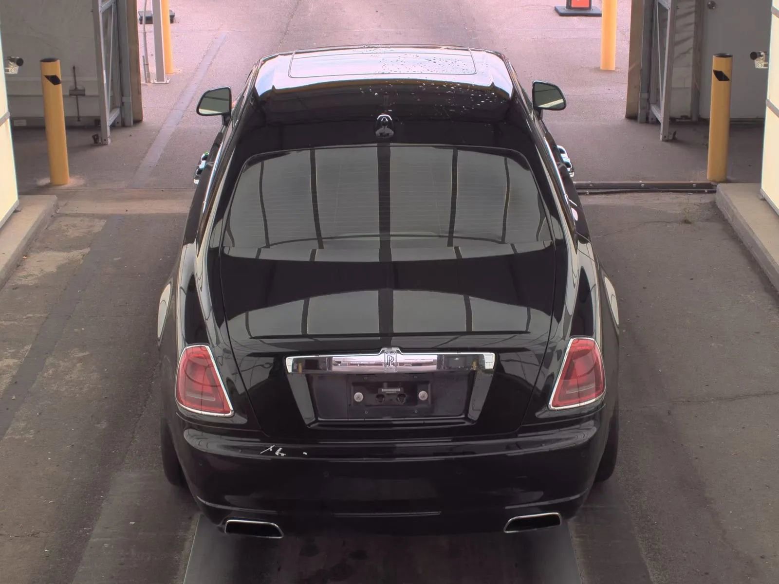 Used 2012 Rolls-Royce Ghost Extended Wheelbase RWD image 5