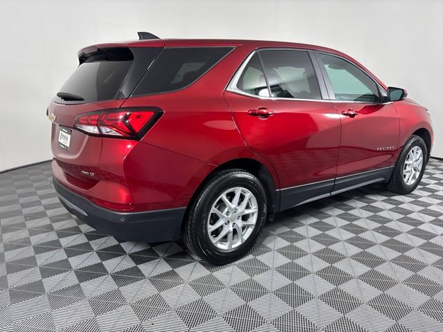 Used 2024 Chevrolet Equinox LT AWD/4WD image 6