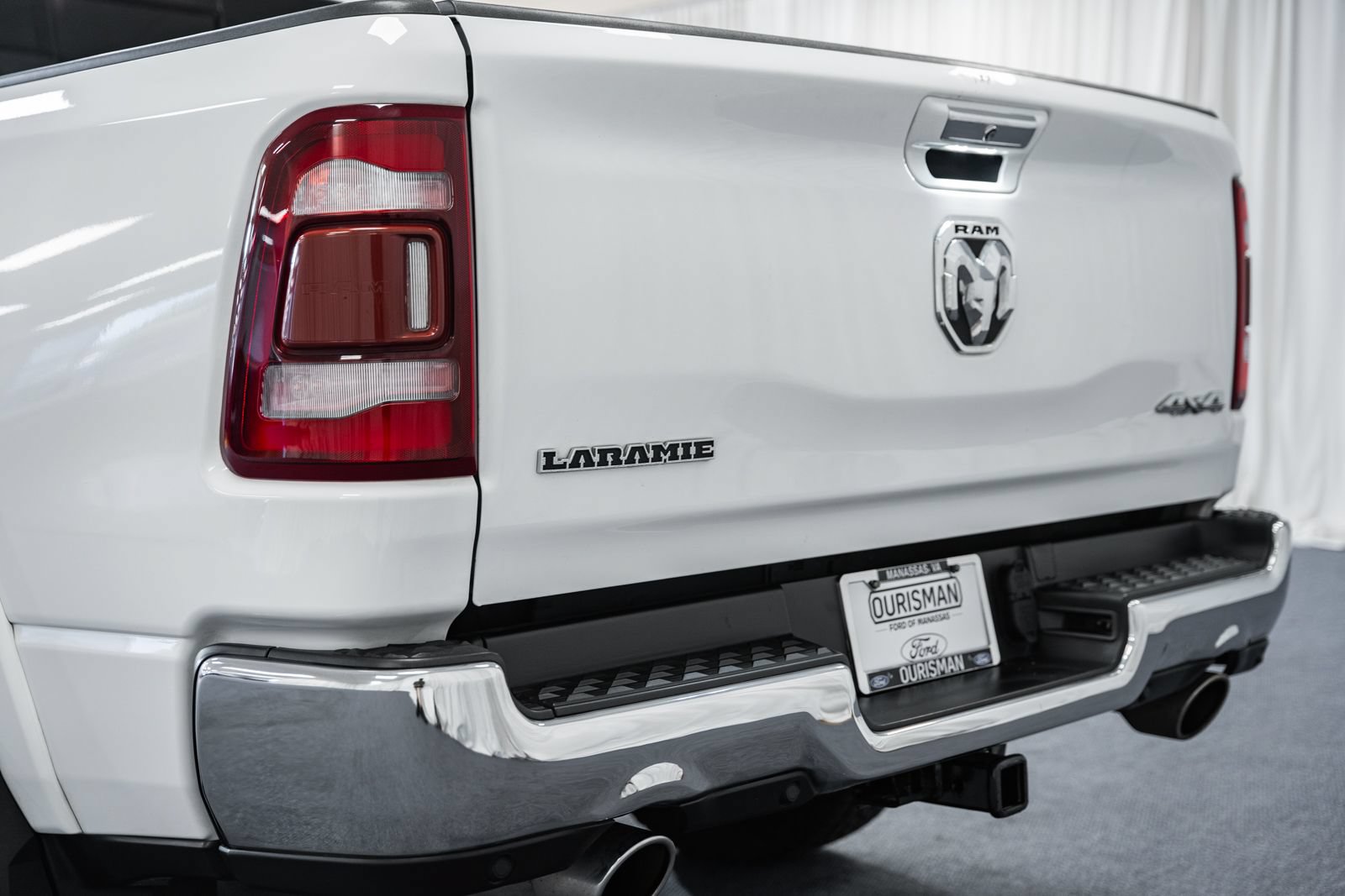 Used 2022 RAM 1500 Laramie AWD/4WD image 5