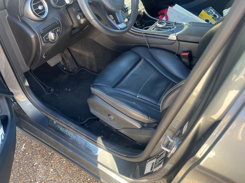 Used 2018 Mercedes-Benz GLC 300 GLC 300 image 2