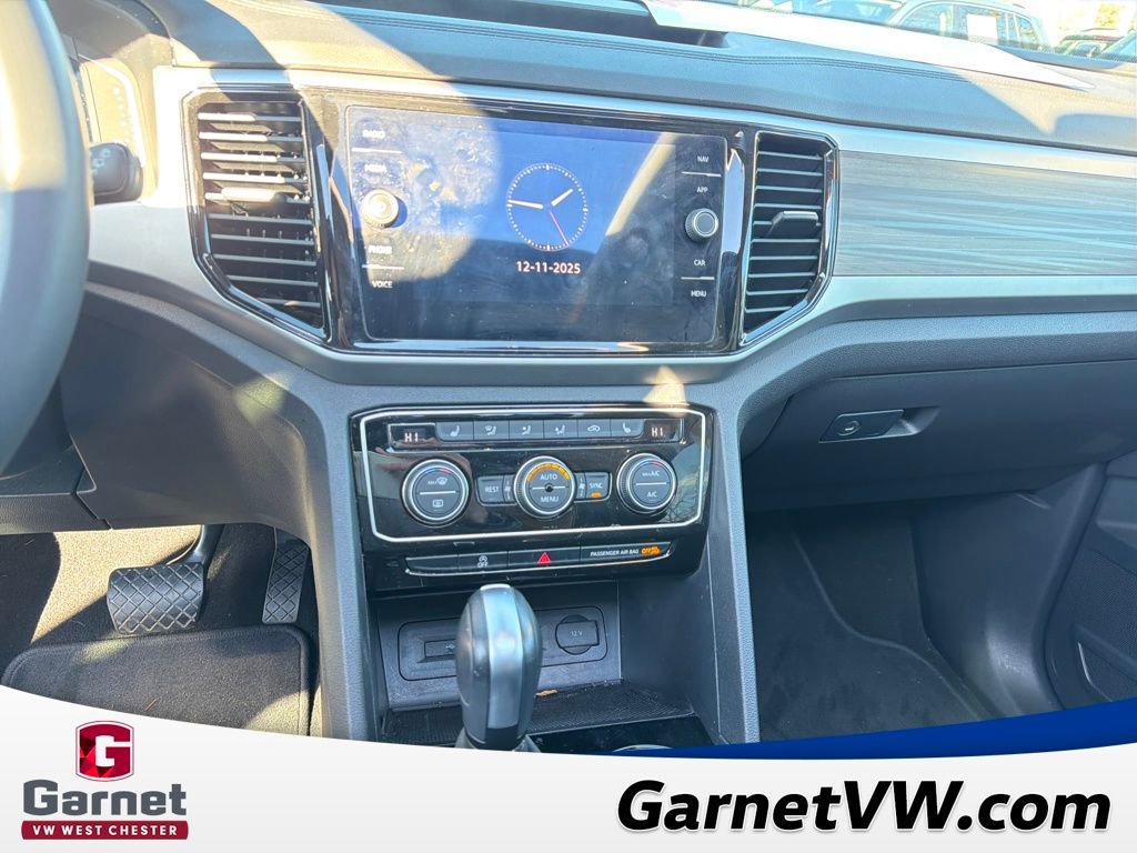 Certified 2023 Volkswagen Atlas SEL image 18