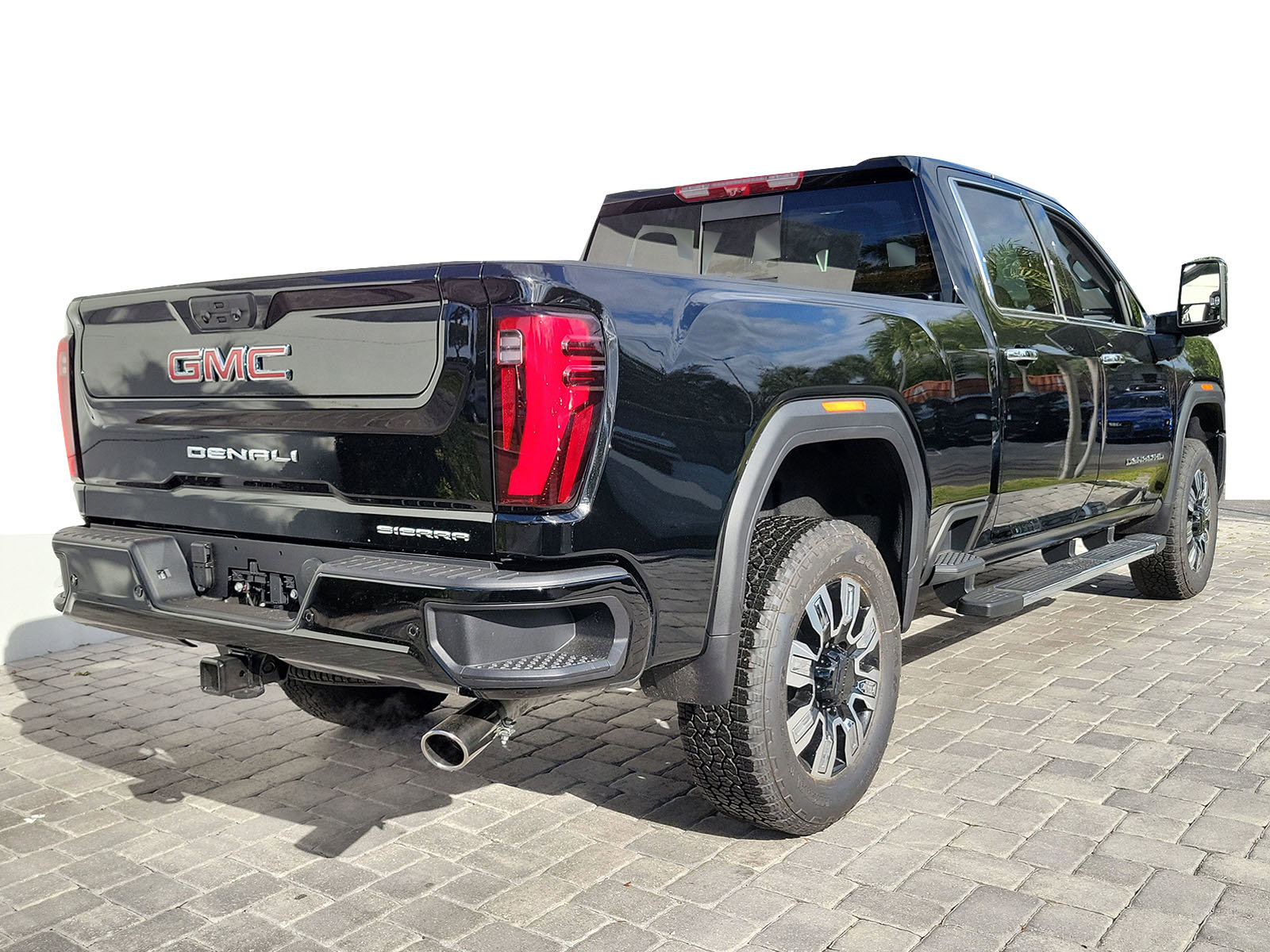 New 2026 GMC Sierra 2500 Denali w/ Denali Reserve Package AWD/4WD image 6