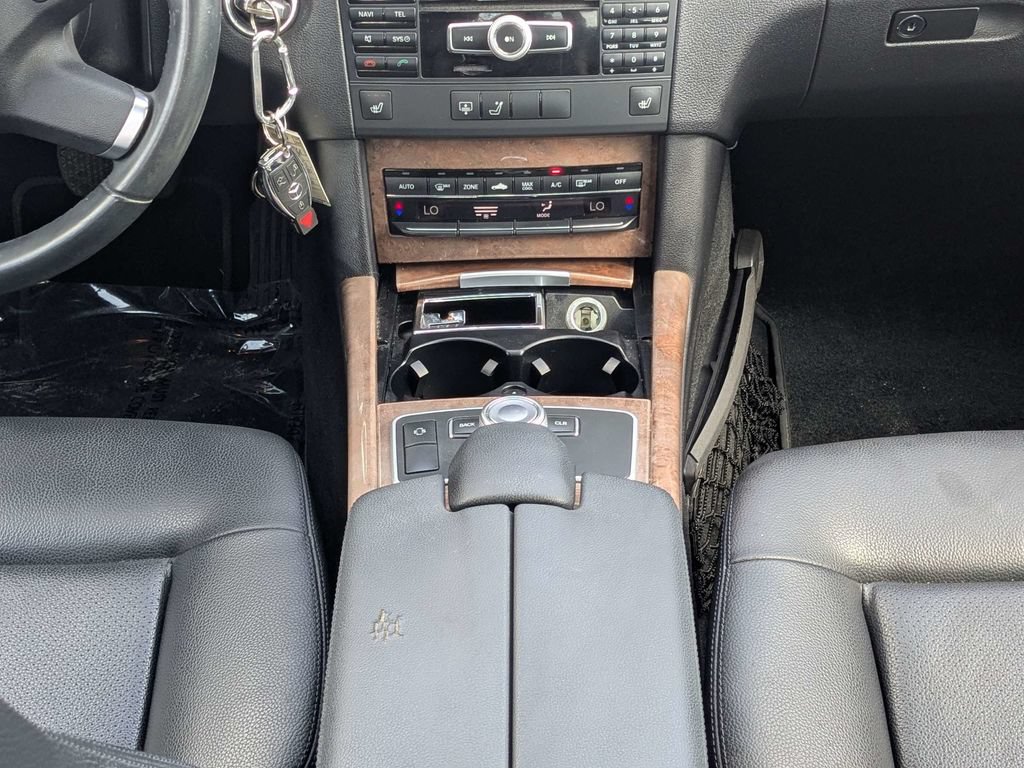 Used 2011 Mercedes-Benz E 350 Sedan image 16