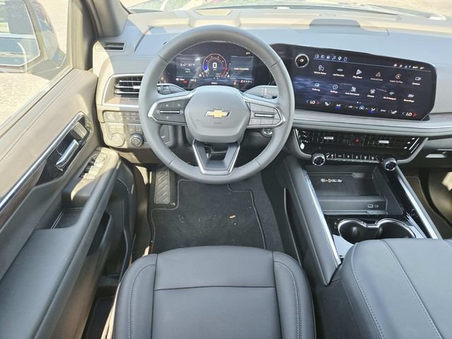 New 2026 Chevrolet Suburban LT w/ Comfort Package AWD/4WD image 7