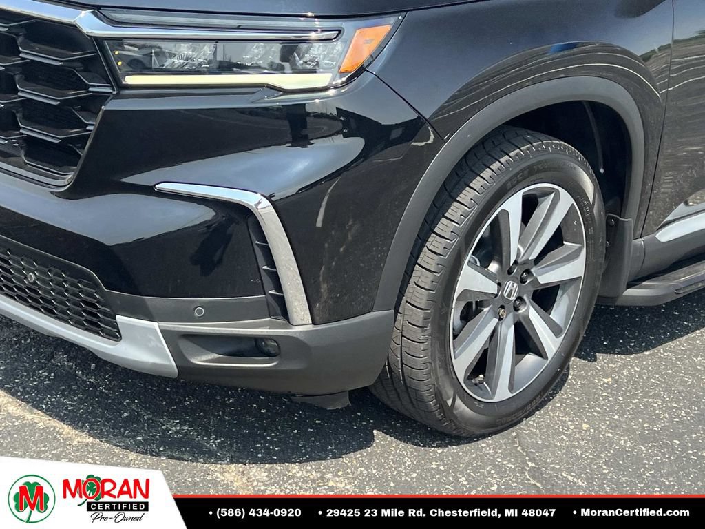 Used 2023 Honda Pilot Touring image 8