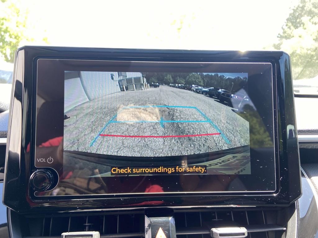 Used 2024 Toyota Corolla Cross LE w/ Moonroof Package FWD image 24
