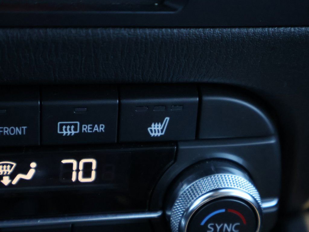 Used 2025 MAZDA CX-5 Carbon Edition image 23