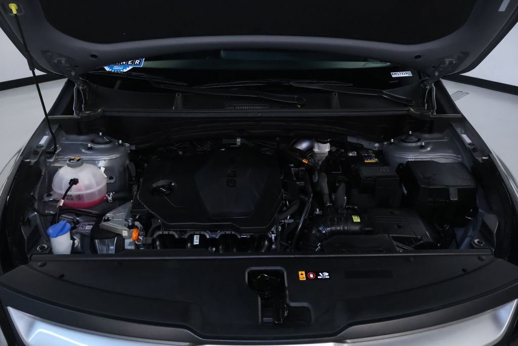 Used 2024 Kia Sportage LX image 32