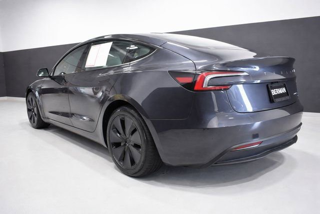 Used 2025 Tesla Model 3 Long Range image 3
