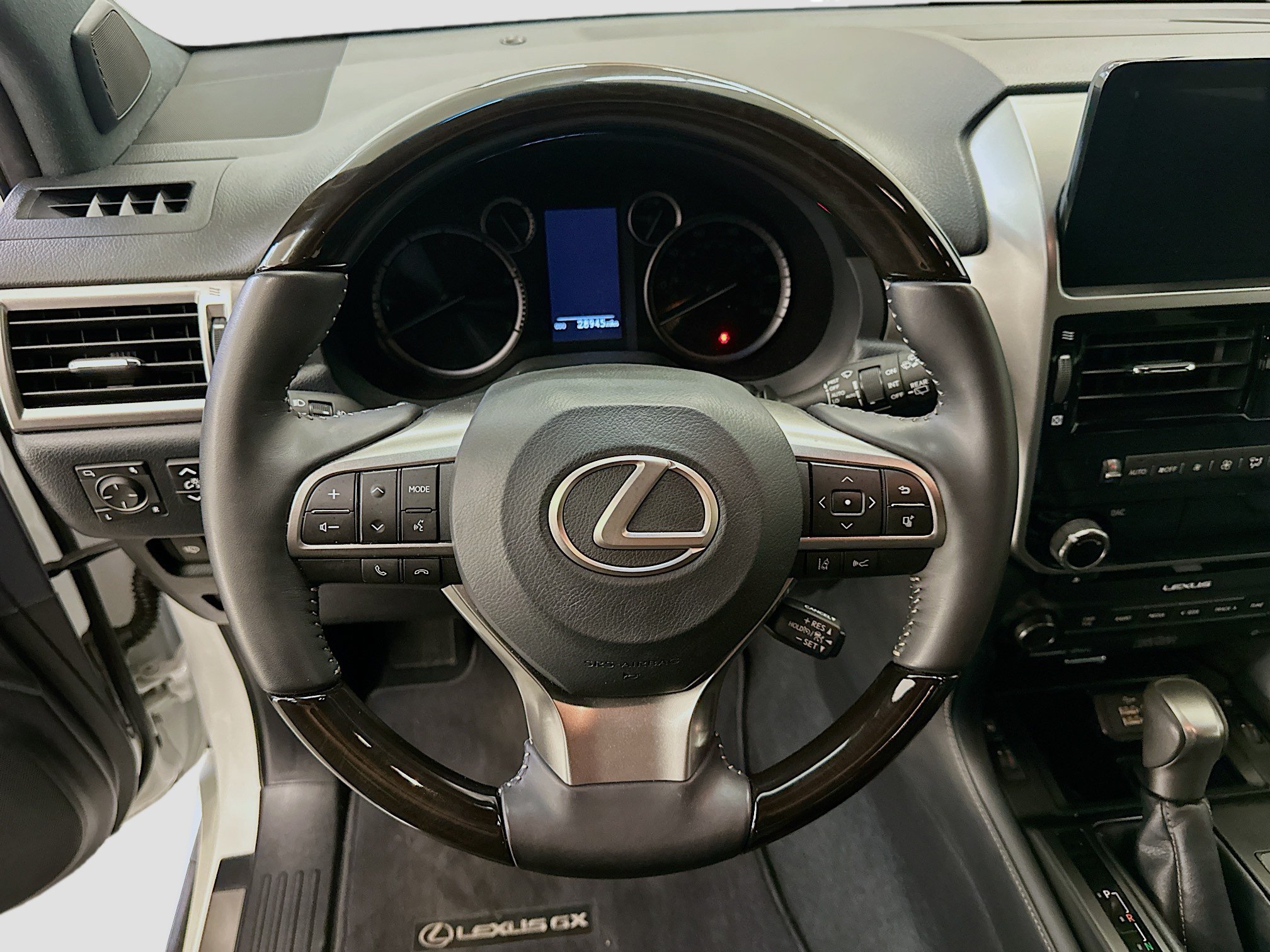 Used 2023 Lexus GX 460 Premium w/ Premium Plus Package AWD/4WD image 18