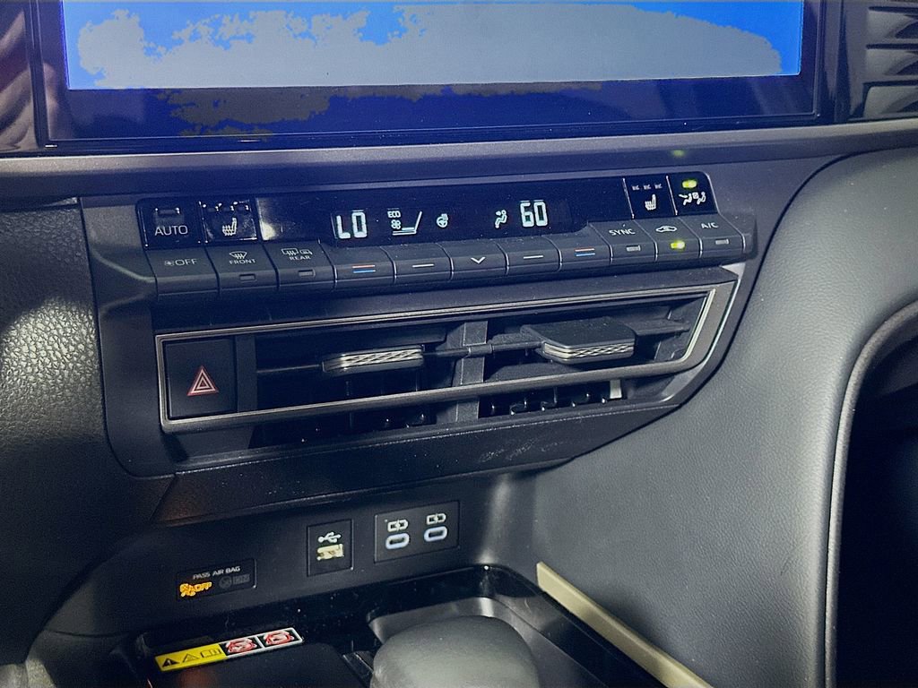 Used 2025 Toyota Camry XSE image 20